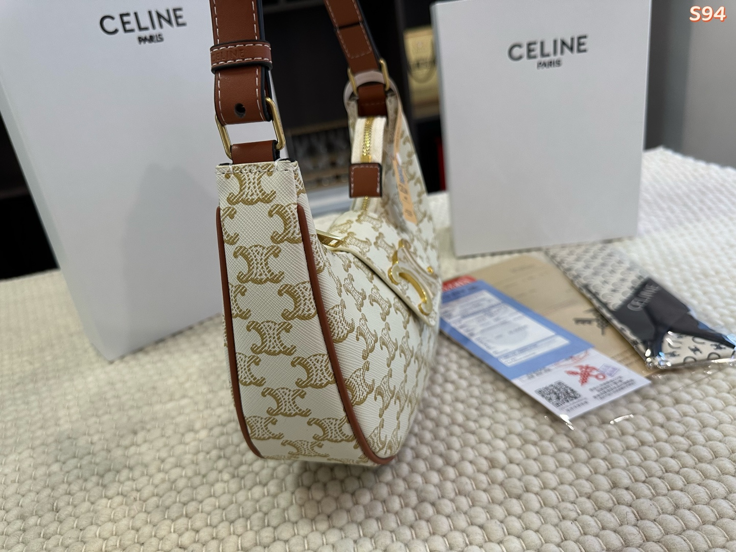 1:1 Replica Celine bag Folding box — 1:1 Replica For Sale