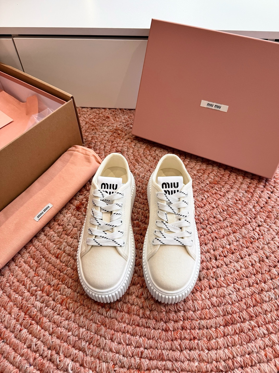 1:1 Replica dior shoe Dior B30 — AAA Quality Replica