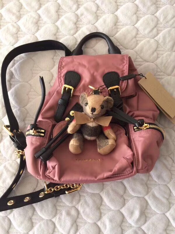 1:1 Replica Burberry bag Small size upper body renderings! — AAA Quality Replica
