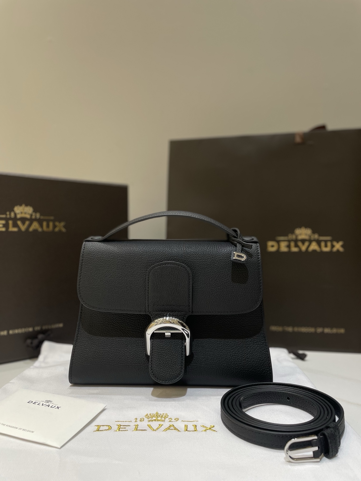 1:1 Replica LV bag Delvaux Tempo — AAA Quality Replica