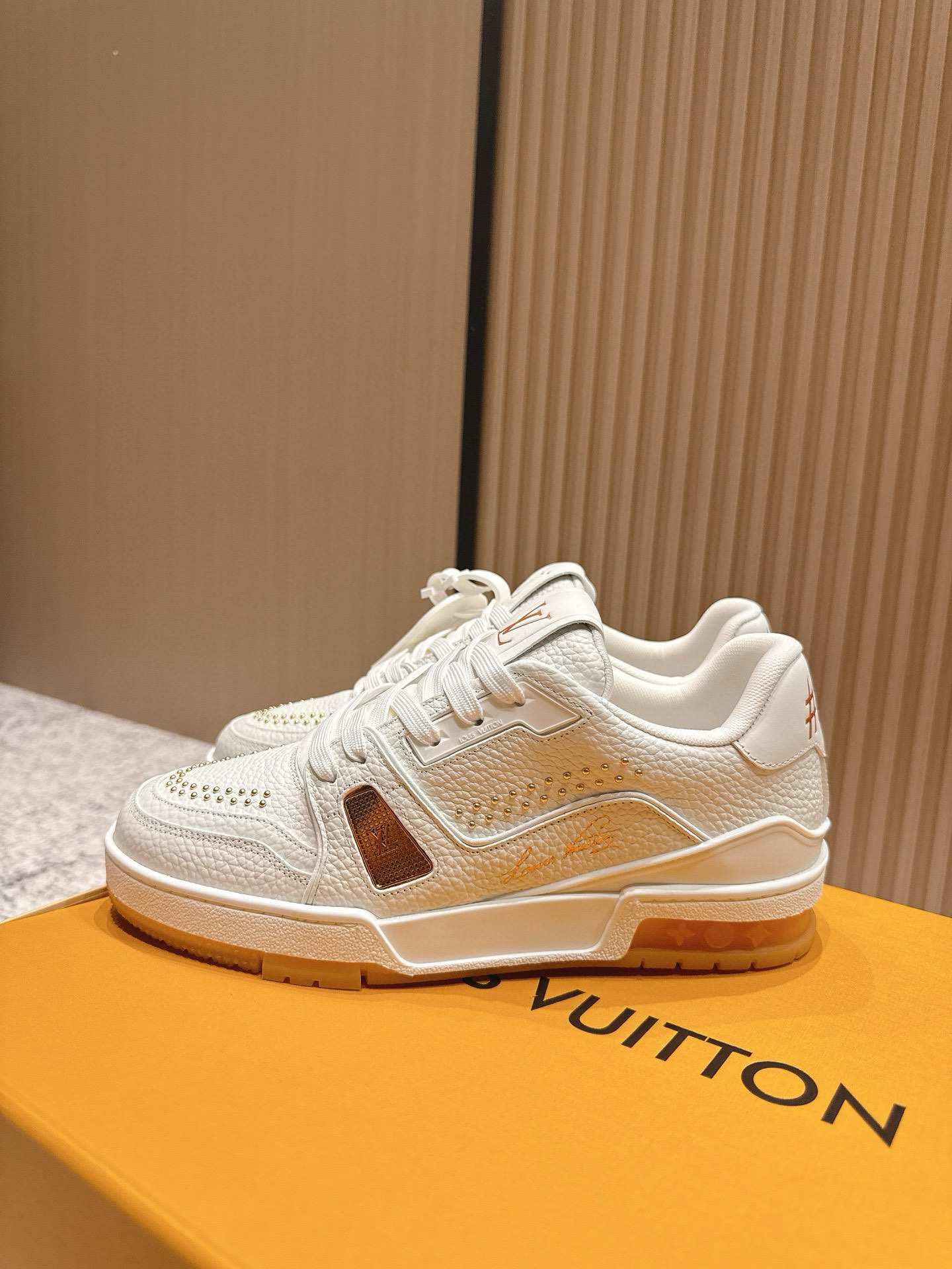 1:1 Replica Louis Vuitton shoe Untitled — 1:1 Replica