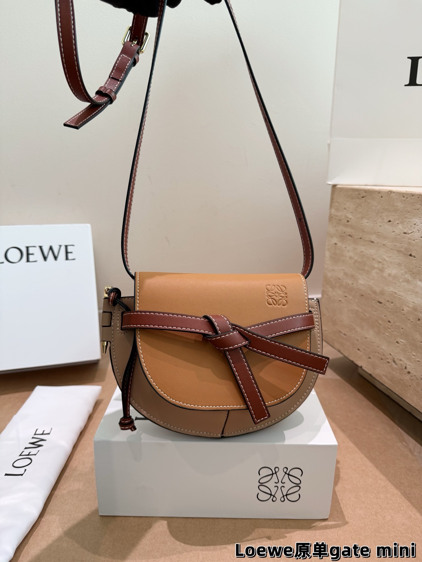 1:1 Replica LOEWE bag size 21* 14cm — Premium Replica