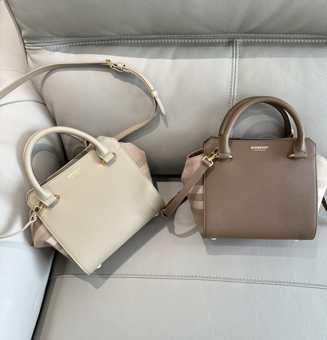1:1 Replica Burberry bag Untitled — AAA Quality Replica