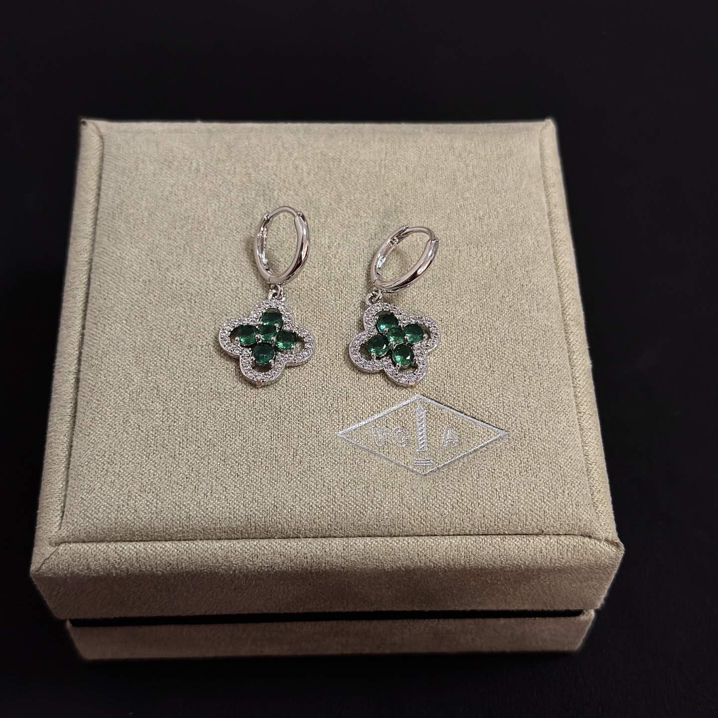 1:1 Replica Van Cleef & Arpels Jewelry 〔 〕VCA — AAA Quality Replica