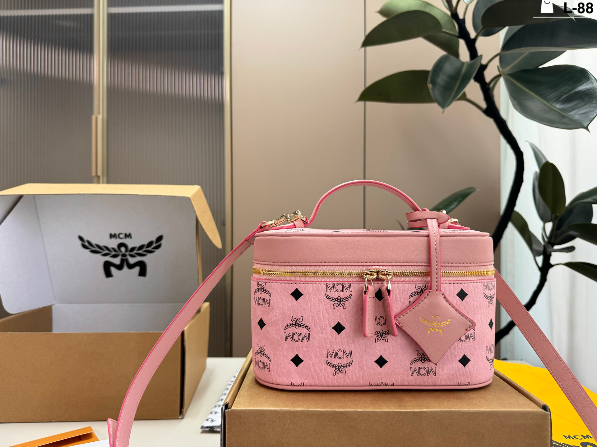 1:1 Replica MCM bag Mcm cosmetic bag — AAA Quality Replica