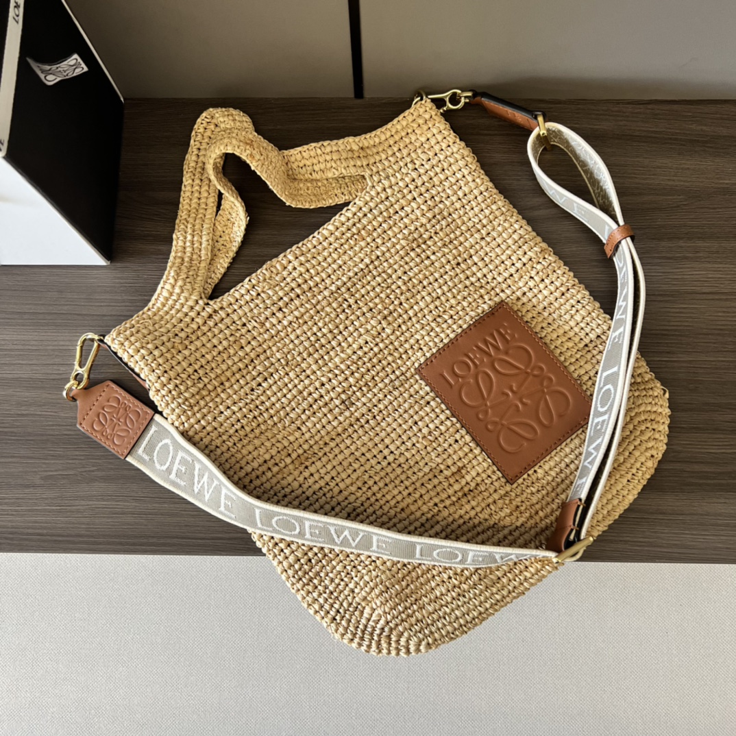 1:1 Replica LOEWE bag LOEWE* Slit — AAA Quality Replica