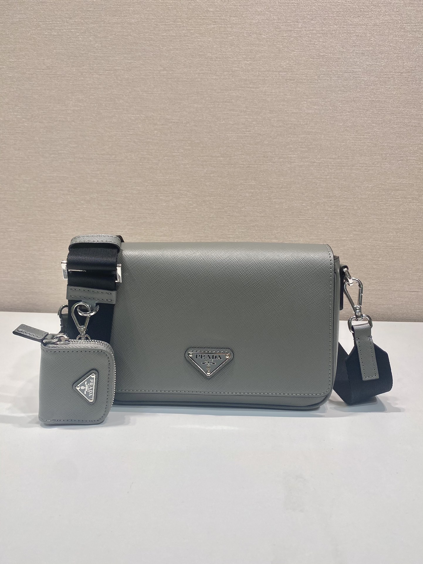 1:1 Replica PRADA bag New 2 VD059 — Premium Replica