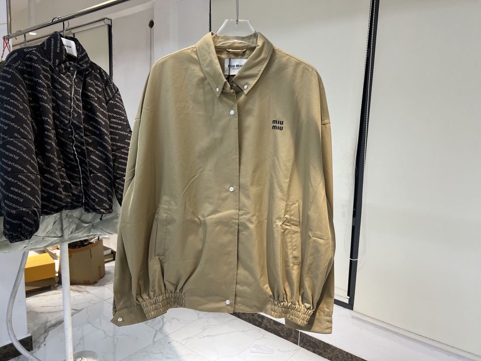 1:1 Replica MIUMIU men Miu embroidered buttoned jacket — AAA Quality Replica