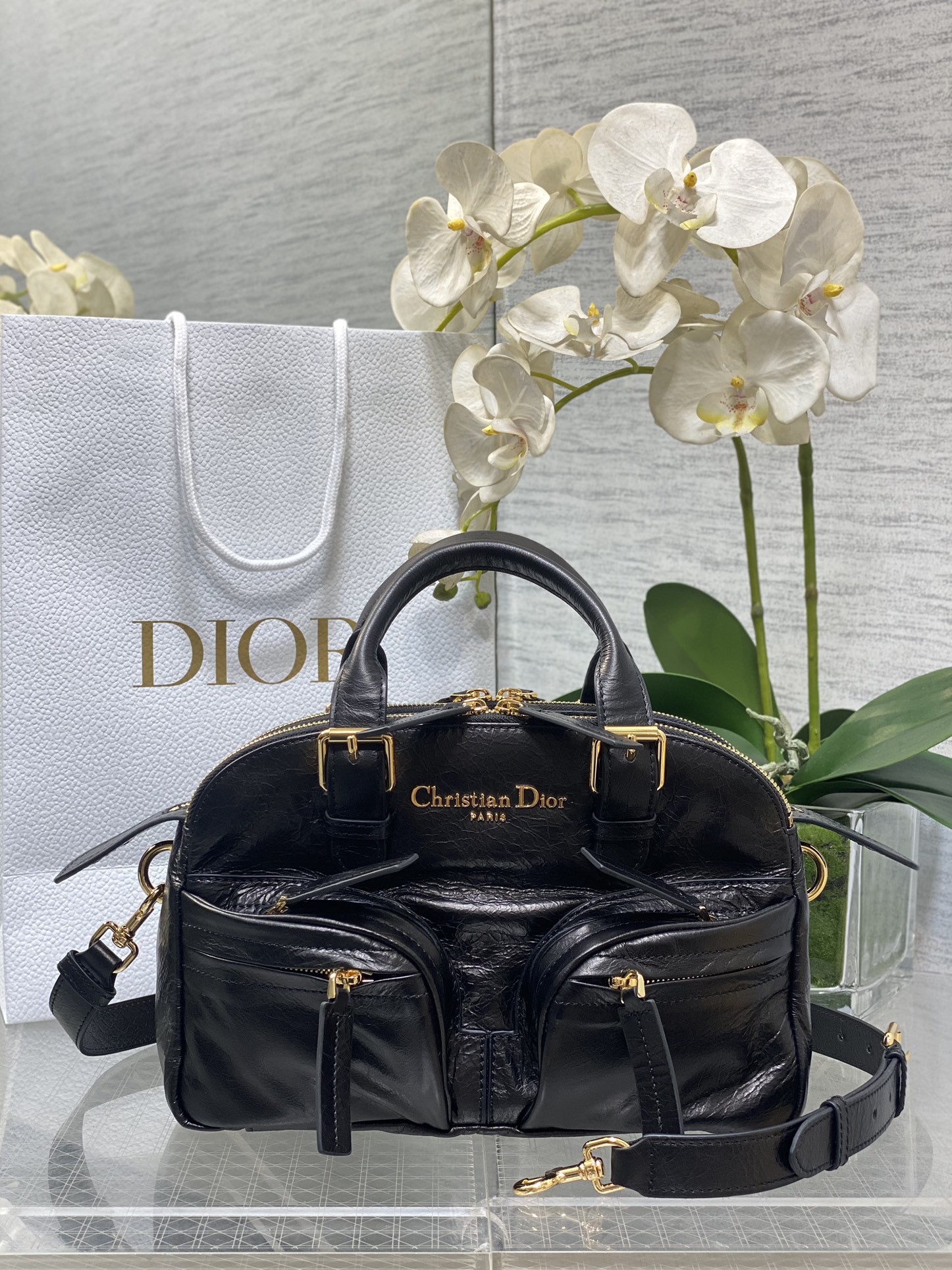 1:1 Replica Dior bag 𝐆𝐫𝐚𝐧𝐝 𝐓𝐨𝐮𝐫Bowling trumpet — AAA Quality Replica