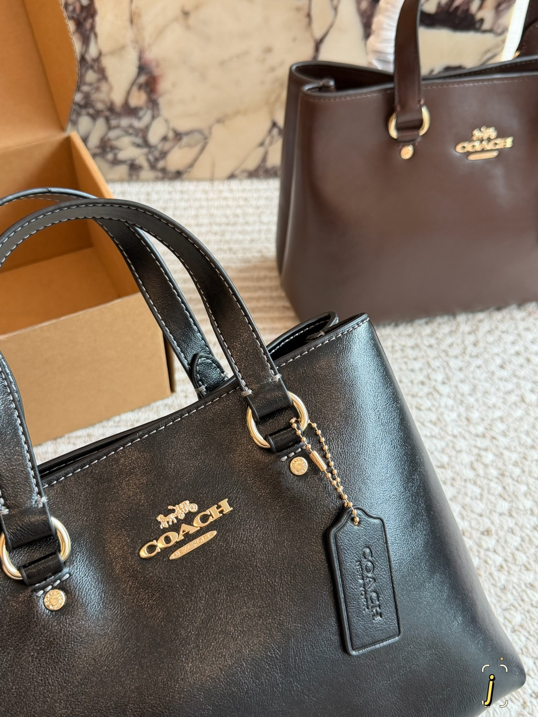 1:1 Replica COACH bag coach logo 24 20cm — Premium Replica