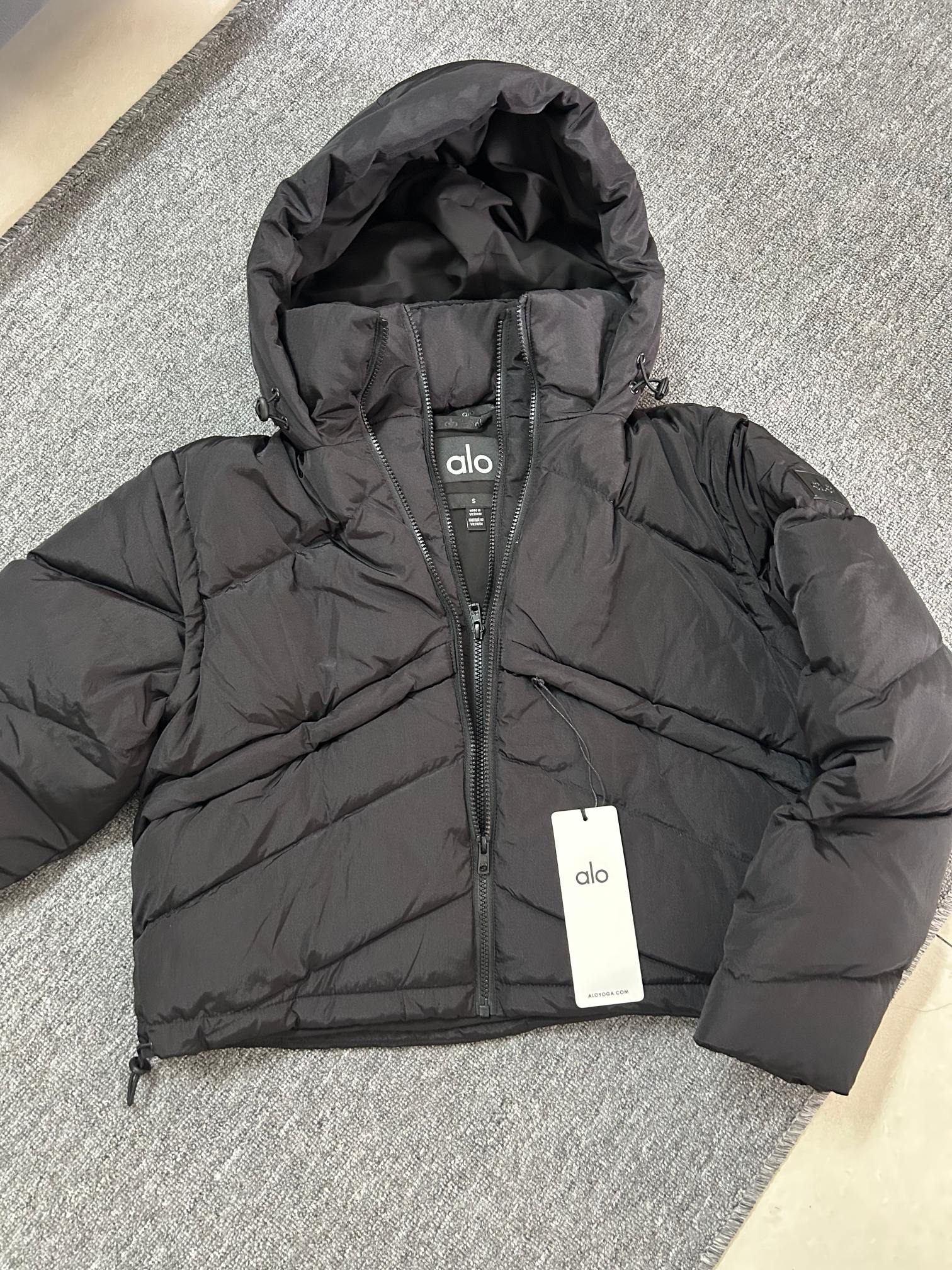 1:1 Replica Alo Jacket Black — AAA Quality Replica