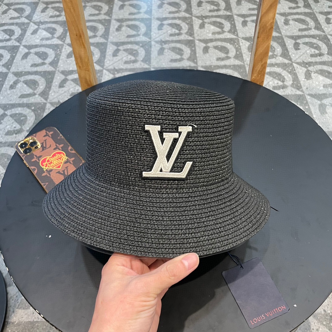 1:1 Replica Louis Vuitton hat New — AAA Quality Replica