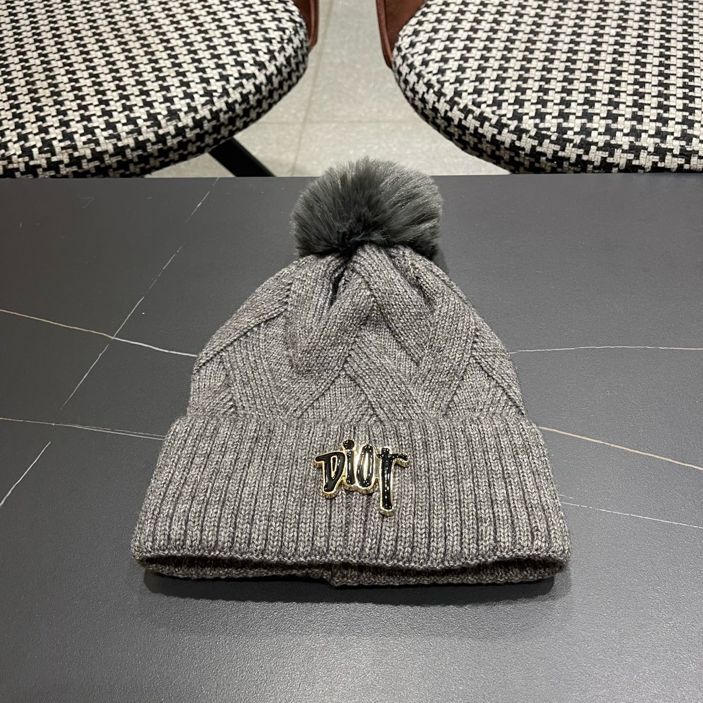 1:1 Replica prada hat PRADA — 1:1 Replica