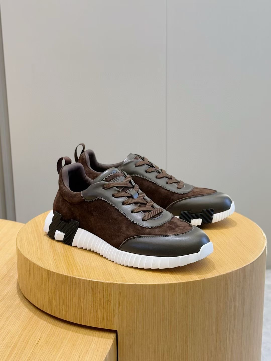 1:1 Replica Hermes shoe Hermes bouning — AAA Quality Replica