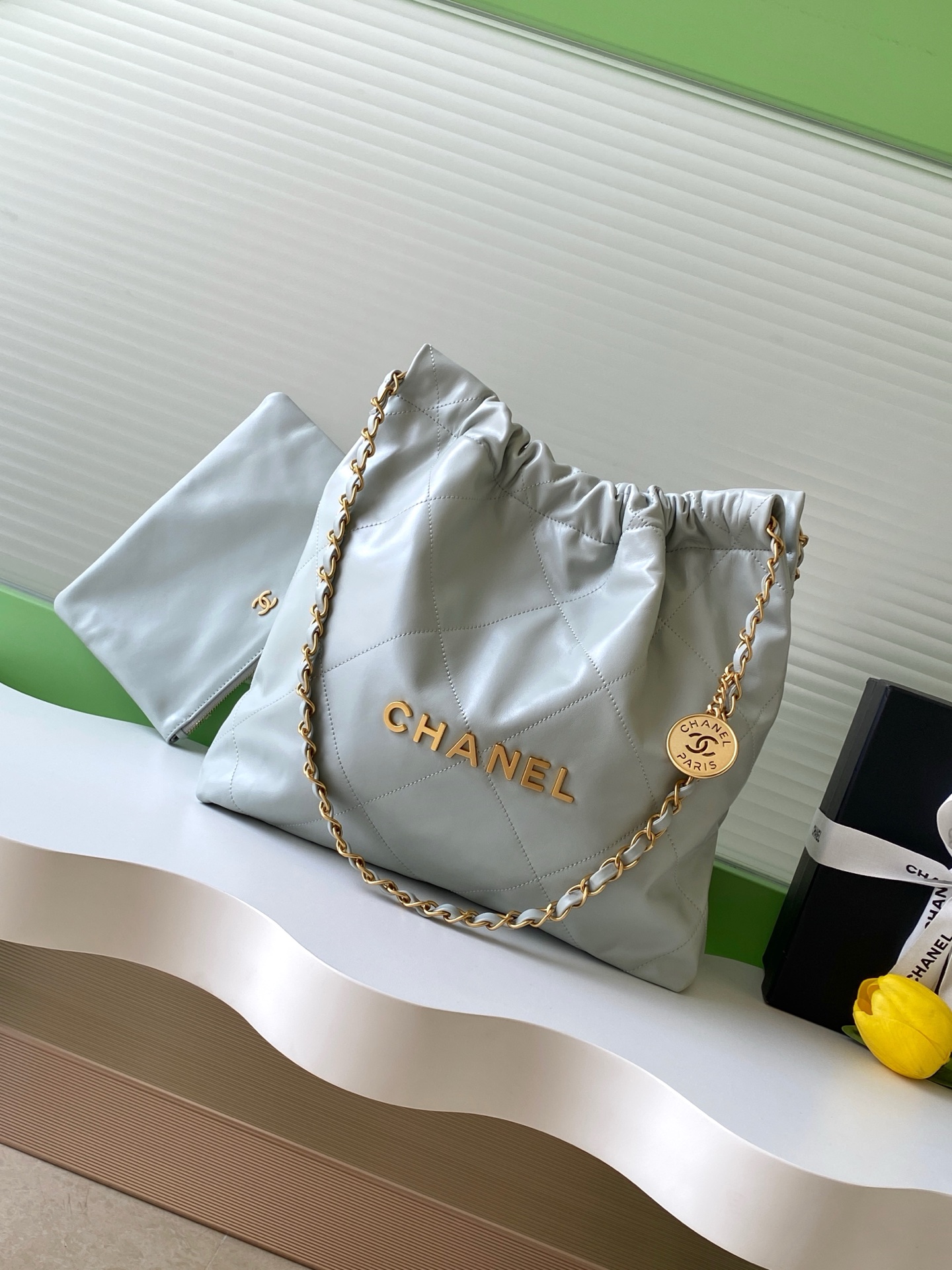 1:1 Replica Chanel bag 22 bag — Premium Replica
