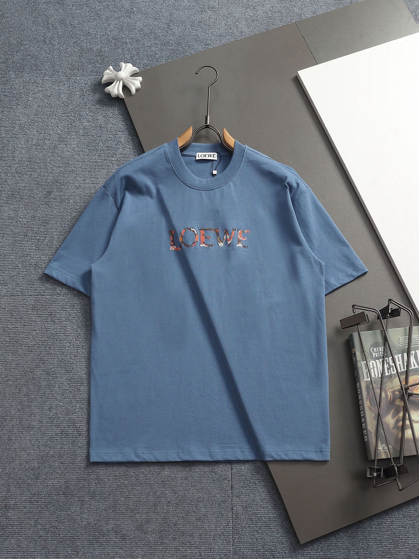 1:1 Replica Loewe men LOEW LOEWE LOGO — AAA Quality Replica