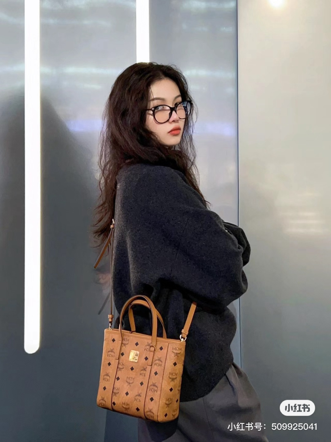 1:1 Replica MCM bag MCM — AAA Quality Replica