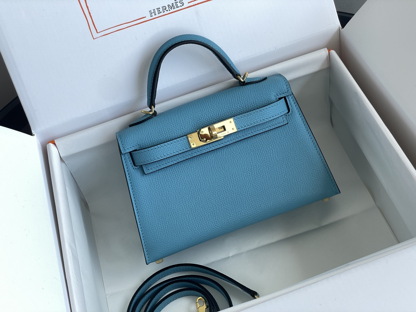 1:1 Replica Hermes bag 𝗠𝗶𝗻𝗶 𝗸𝗲𝗹𝗹𝘆 second generation — 1:1 Replica For Sale