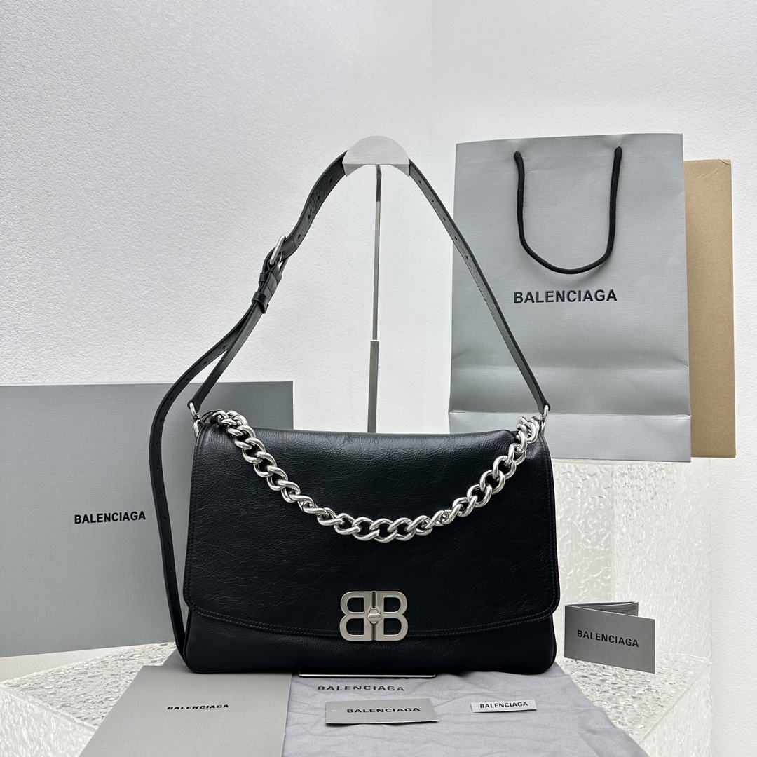 1:1 Replica Balenciaga bag Black — Premium Replica