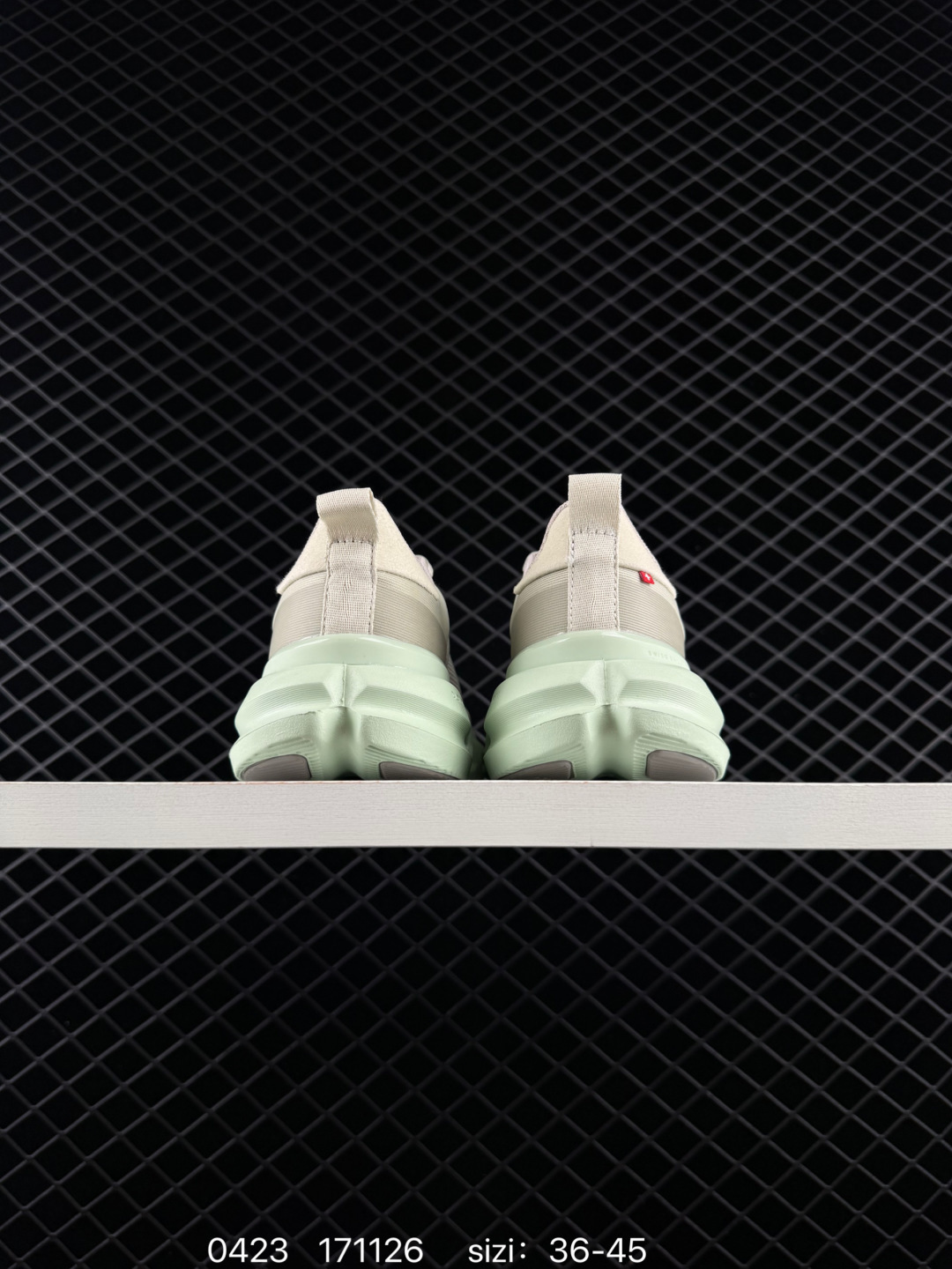 1:1 Replica Other On Running On Cloudpulse Next 3 MF30603404 — 1:1 Replica