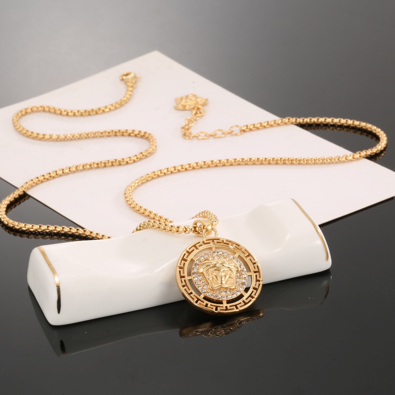 1:1 Replica Versace Jewelry Versace V — AAA Quality Replica