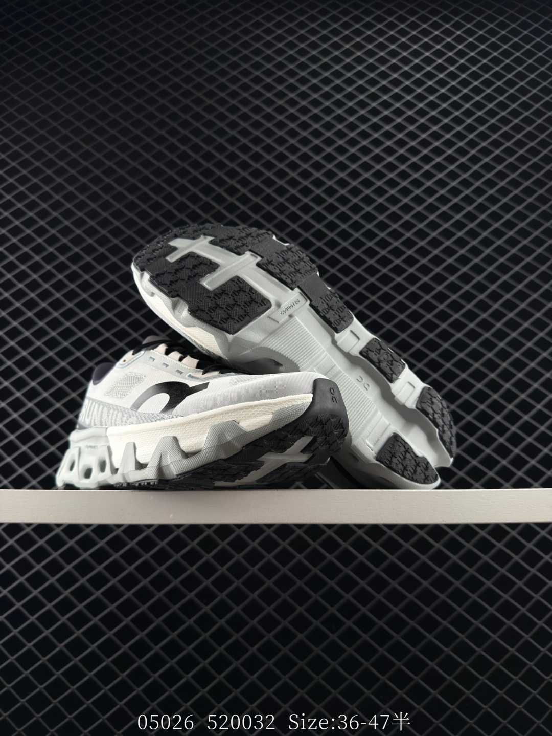 1:1 Replica On Running Cloudmonster Hyper — AAA Quality Replica