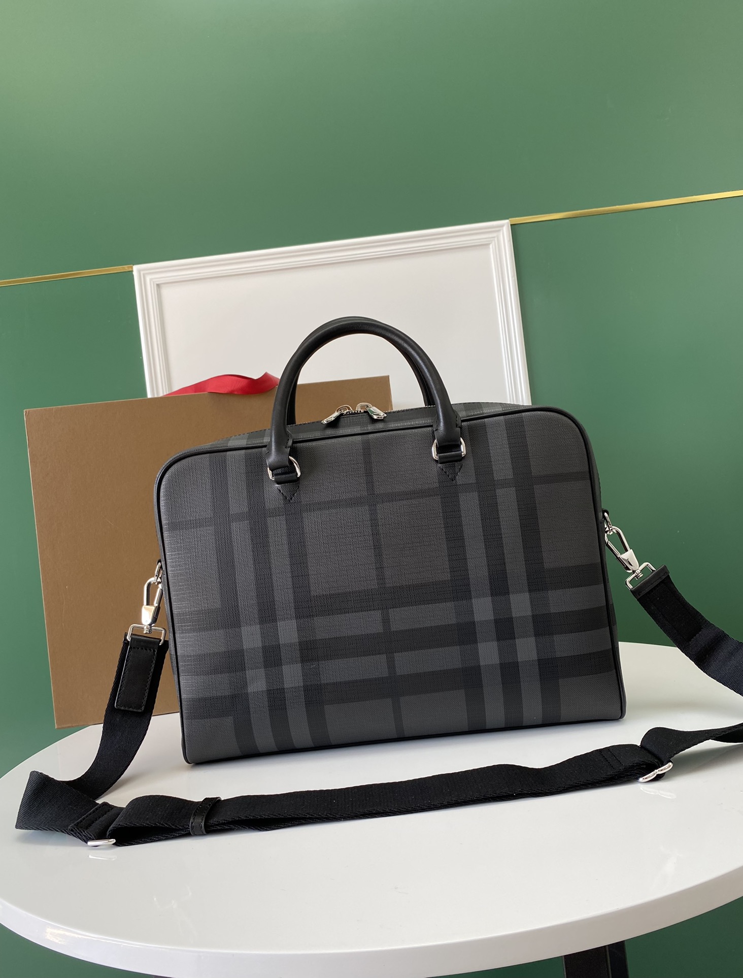 1:1 Replica Briefcase B London — 1:1 Replica