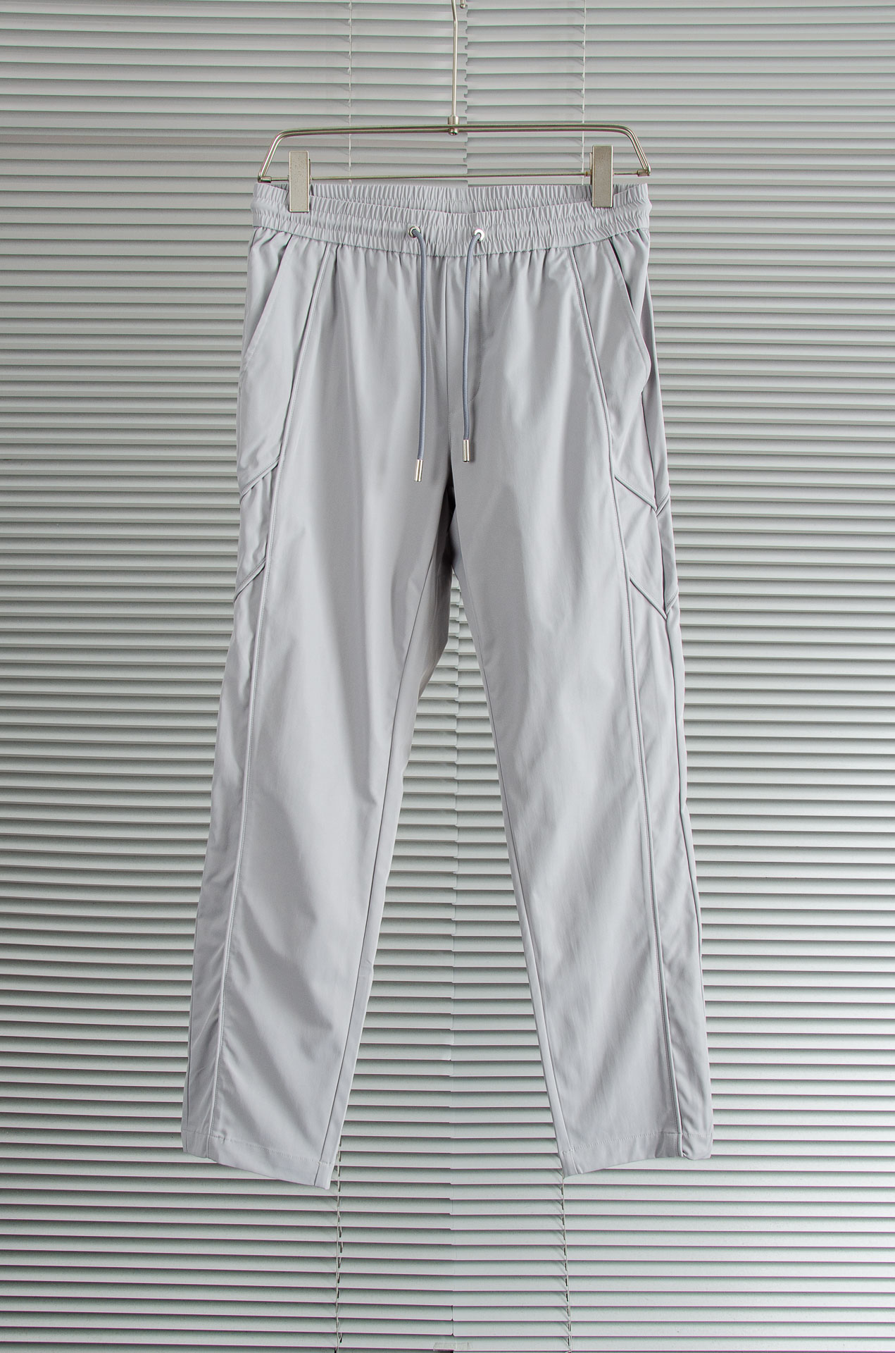 1:1 Replica GVC men New# — Premium Replica