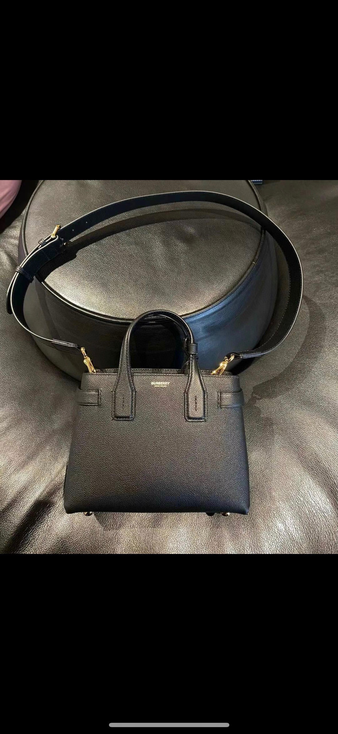 1:1 Replica Burberry bag Banner — Premium Replica