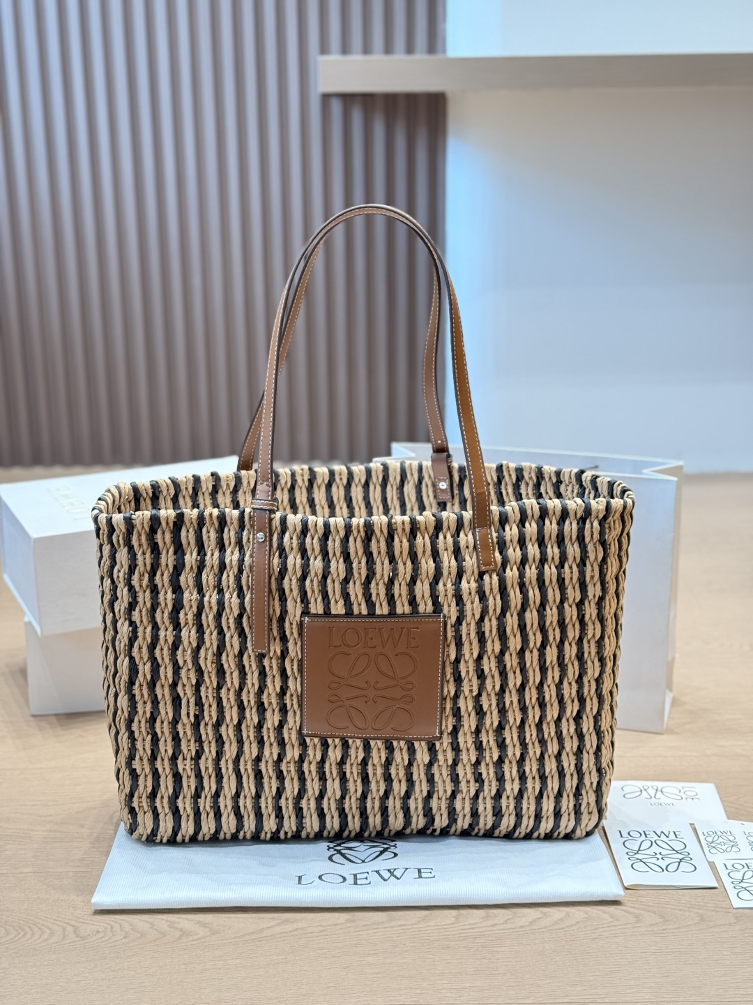 1:1 Replica LOEWE bag LOEWE ​​ — AAA Quality Replica