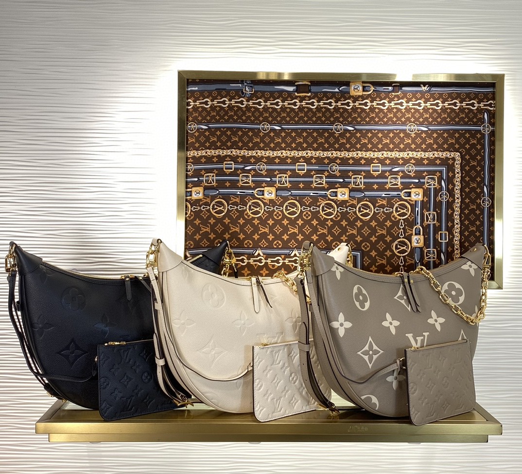 1:1 Replica LV bag LOOP HOBO — Premium Replica